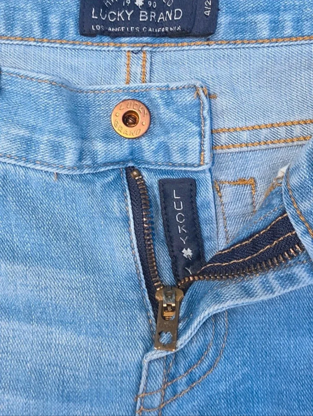 Lucky Brand Distressed Denim Shorts Size 4 27 Light Wash Rolled Cuff